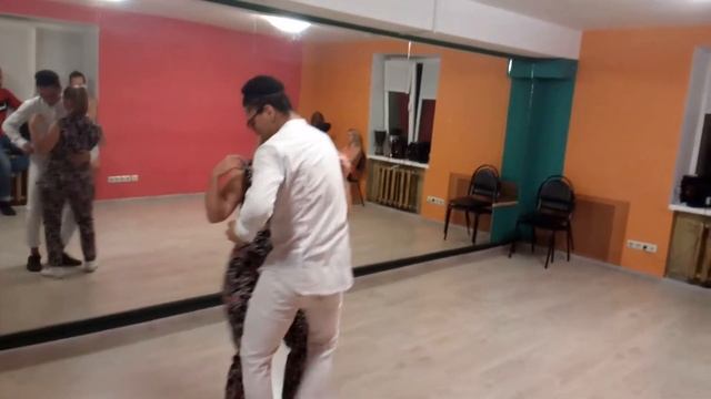 Кизомба - Рафаэль. Видео урока 07/09 смотреть онлайн