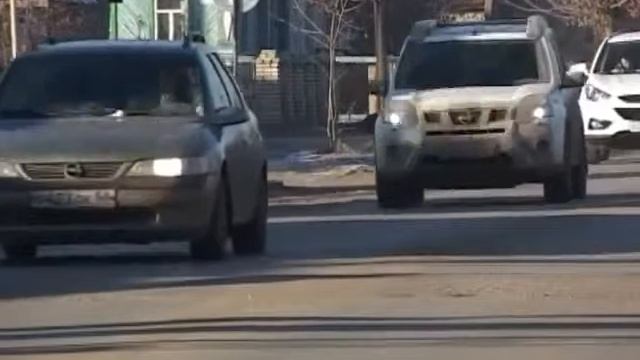 В Кузнецке завершился монтаж искусственных дорожных неровностей смотреть онлайн