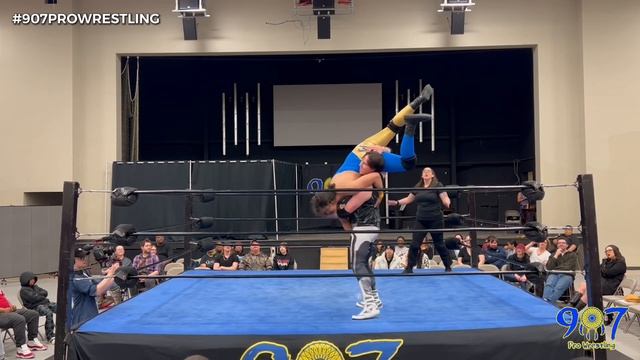 MIDNIGHT SUN CHAMPIONSHIP MATCH. Benjamin Wind vs “Wildheart” Auron West. (11-11-23) смотреть онлайн