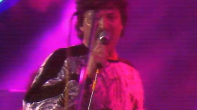 Far Corporation - One Of Your Lovers (Rockpop Music Hall 02.11.1985) (VOD) смотреть онлайн