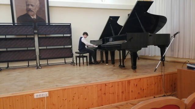 П. И. Чайковский "Грустная песенка". С. М. Слонимский "Марш Бармалея" . смотреть онлайн