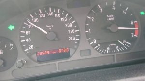 BMW E36 1.8IS ACCELERATION 0-100 BEST TIME