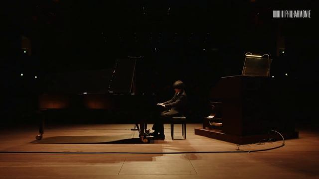 An Evening with Kit Armstrong: Between Organ & Piano смотреть онлайн