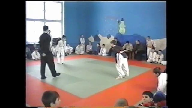 дзюдо- 6.01.03 , Донецк , Ефимов О.- 2 схватка смотреть онлайн