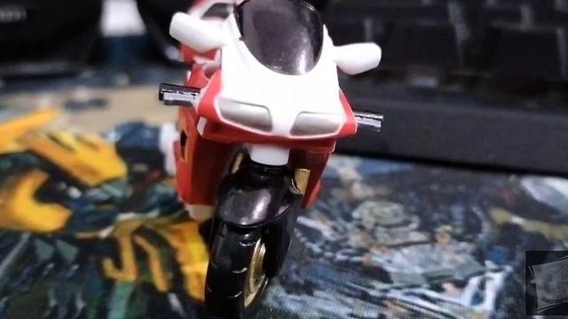 Transformers Rise of the Beasts stop motion "Arcee's alt - mode" смотреть онлайн