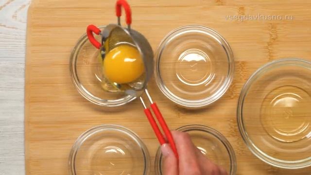 Их называют лучшим бранчем в мире! ЯЙЦА БЕНЕДИКТ С ГОЛЛАНДСКИМ СОУСОМ. смотреть онлайн