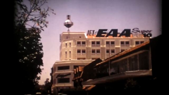 Nairobi street scenes - late 60s - were you at the Thorn Tree that day? смотреть онлайн