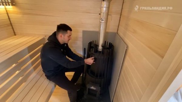 Банная печь GRILL'D Cometa 180 Vega Short