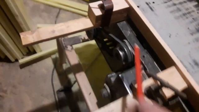 Нарезаю эппс на циркулярке смотреть онлайн