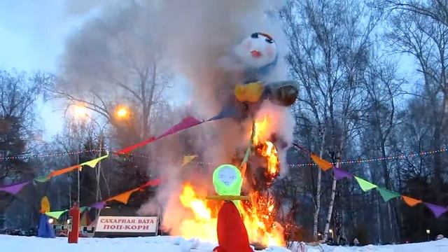 Сожжение чучела масленица 2013 Новосибирск смотреть онлайн