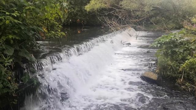 Водопад река Дымка, недалеко от деревни Алабакуль смотреть онлайн