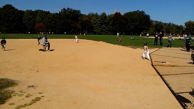 Spartans game 4 - squib single, RBI смотреть онлайн