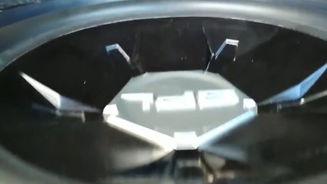 Жёсткий БАСС . SPL Sp1 15 . Crunch x4150. Приора хэтчбек. смотреть онлайн