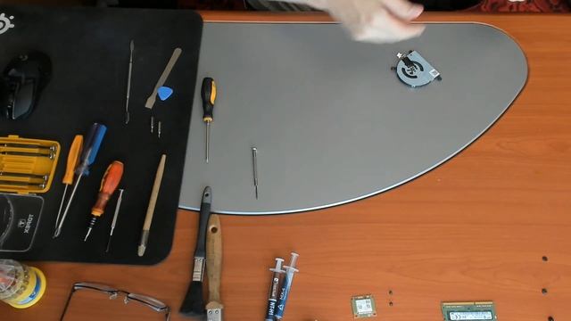 Disassembly HP ProBook 430 G2 N0Y70ES смотреть онлайн
