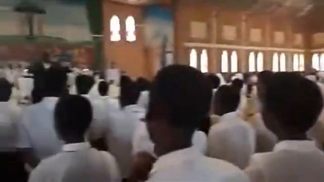 Sanctus, Dominus Deus Sabaoth – Cathédrale Muyinga