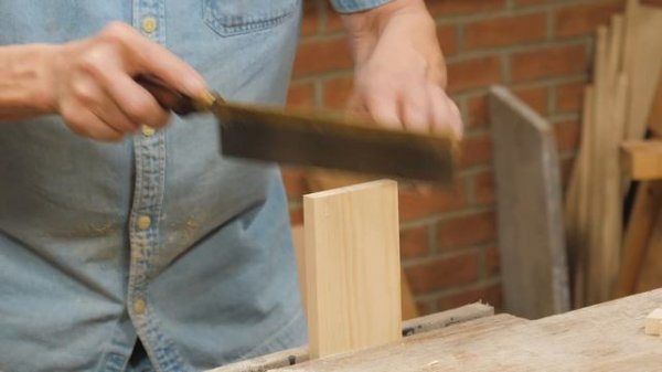 Dovetailing - The Coping Saw Method | Paul Sellers