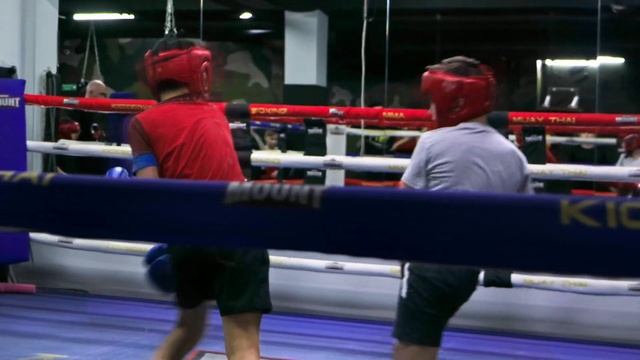 Бокс против кикбоксинга