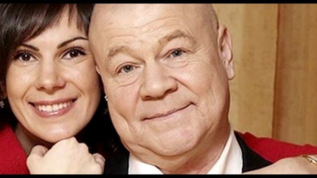 "КАЖДЫЙ РАЗ Я ПРЕДЛАГАЛ ЖЕНЕ РАЗВОД" Сергей СЕЛИН рассказал как разводился с первой женой смотреть онлайн