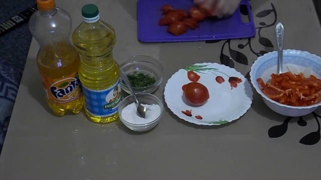 Салат из помидор и болгарского перца смотреть онлайн