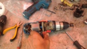 ID2145P Дрель-шуруповерт, Замена кнопки.