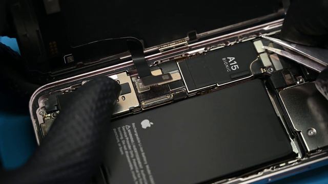 Замена экрана iPhone 13 Mini Screen Replacement Guide[1080p] смотреть онлайн
