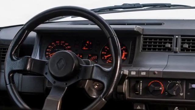 Renault 5 festeggia i suoi 50 anni смотреть онлайн