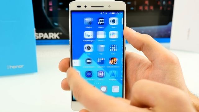 Huawei Honor 7 Review - A Premium Smartphone with Outstanding Specs! смотреть онлайн