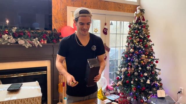 Rus+EN Шок история! Классная распаковка посылок за 2$ |Магазин потерянных посылок смотреть онлайн