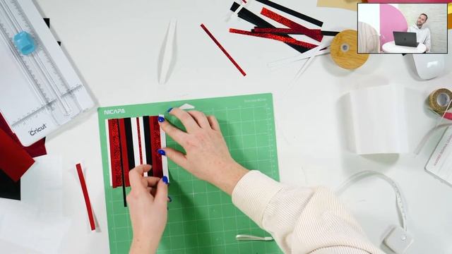 Turn Cricut Scraps Into PERFECTION! Vinyl Hack for Tumblers You Will SWOON Over смотреть онлайн