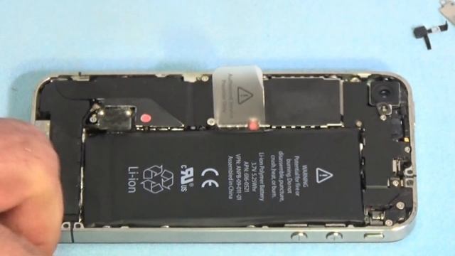 Apple iPhone упал в воду.. смотреть онлайн