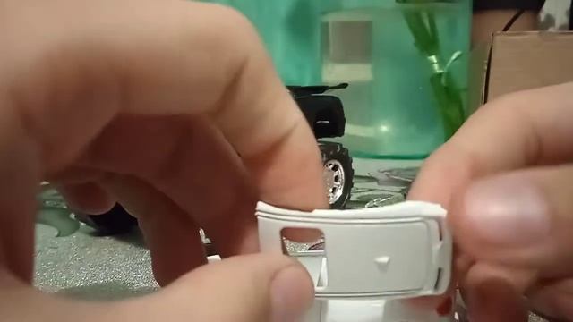 супер монстр трак koenigsegg agera R и зачумевший Ford Focus смотреть онлайн