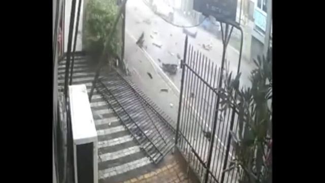 Sri Lanka Subaru Accident (Subaru vs wagon R) смотреть онлайн