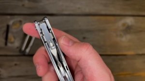 Выбираем лучший Мультитул! Leatherman Surge VS Victorinox SwissTool X