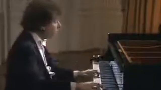 Franz Schubert - Impromptu, D 935 - No. 4 in F Minor, Andras Schiff, piano смотреть онлайн