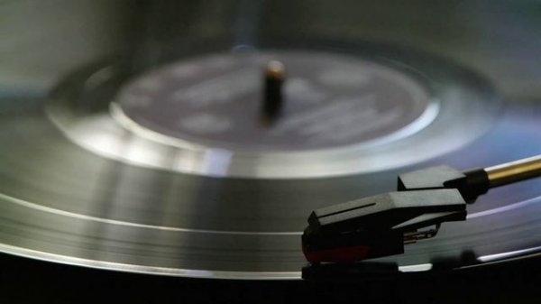 МУЗЫКА Ai Mori - Human (Rag'n'Bone Man  cover)