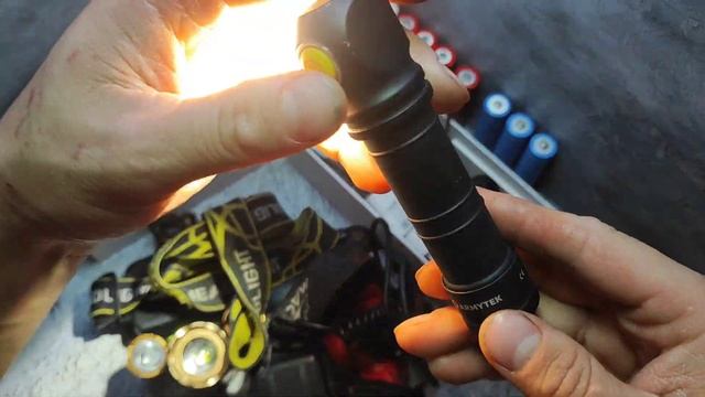 Отзыв ( мини-инструкция) на фонарик ARMYTEK WIZARD C2 PRO MAX смотреть онлайн