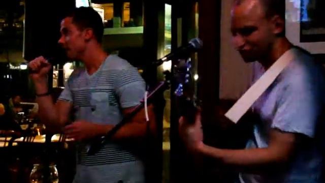 Michael Lynch & Jim Perona - I'm Yours смотреть онлайн