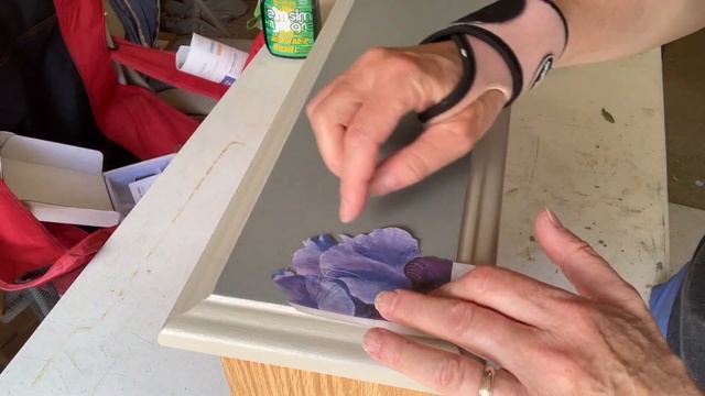 How To Decoupage And Remove Unwanted Decoupage!
