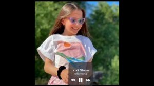 песня я звезда ютуб Вики шоу