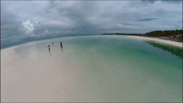 Exploring Shroud Cay Waterways смотреть онлайн