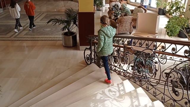 Мы хотим Стабильности.Держусь но скоро заплачу. Испания. смотреть онлайн