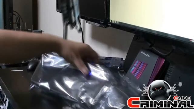 Gigabyte GTX670 Windforce OC unboxing смотреть онлайн
