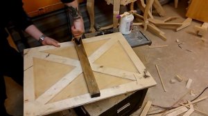 Дверцы из фанеры  DOORS FROM PLYWOOD