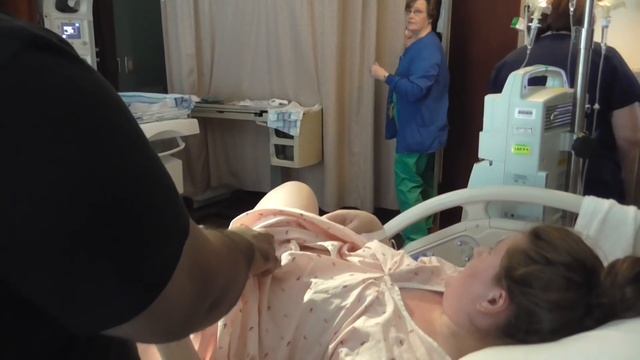 Labor and delivery part 2 "The push" смотреть онлайн