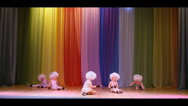 Ансамбль классического танца ИРИСЫ. "Французская пастораль". 4-6 лет смотреть онлайн