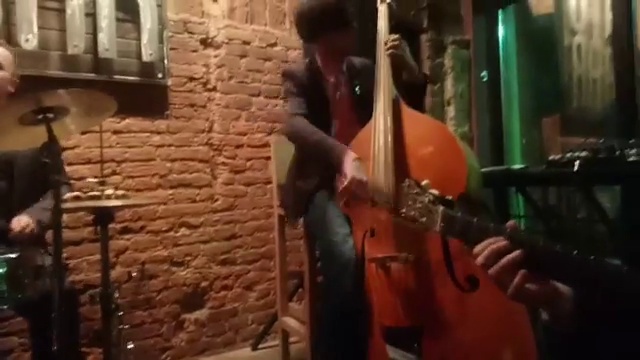 Вдоль по Улице Метелица Метет/ Джаз по-русски Jazz Music/ Русский Бэнд СПб смотреть онлайн