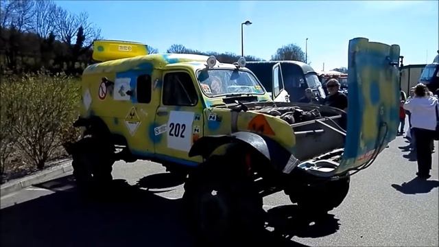 Renault 4L V24 de 1400 ch !? смотреть онлайн