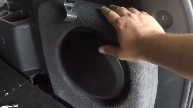(JL Stealth Box) How To Install In 2011-UP Ford Explorer! смотреть онлайн