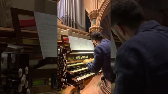 Processional March in A Major by Alexandre Guilmant смотреть онлайн