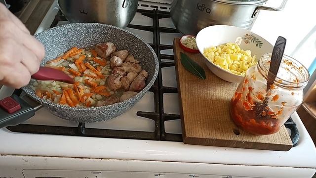 Рисовый суп с мясом. Необычный рецепт. смотреть онлайн